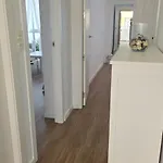 Beach Apartment *